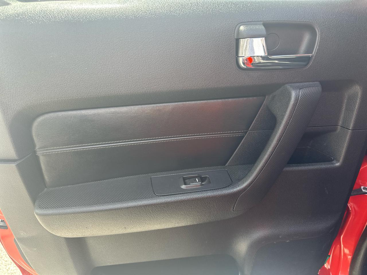 HUMMER H3T Base 2010