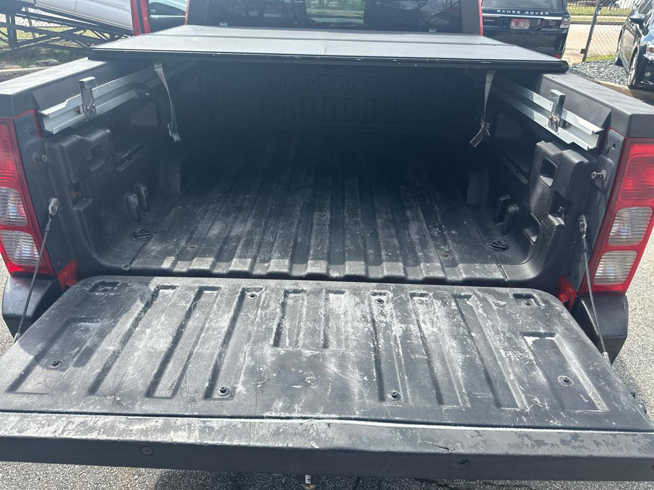 HUMMER H3T Base 2010