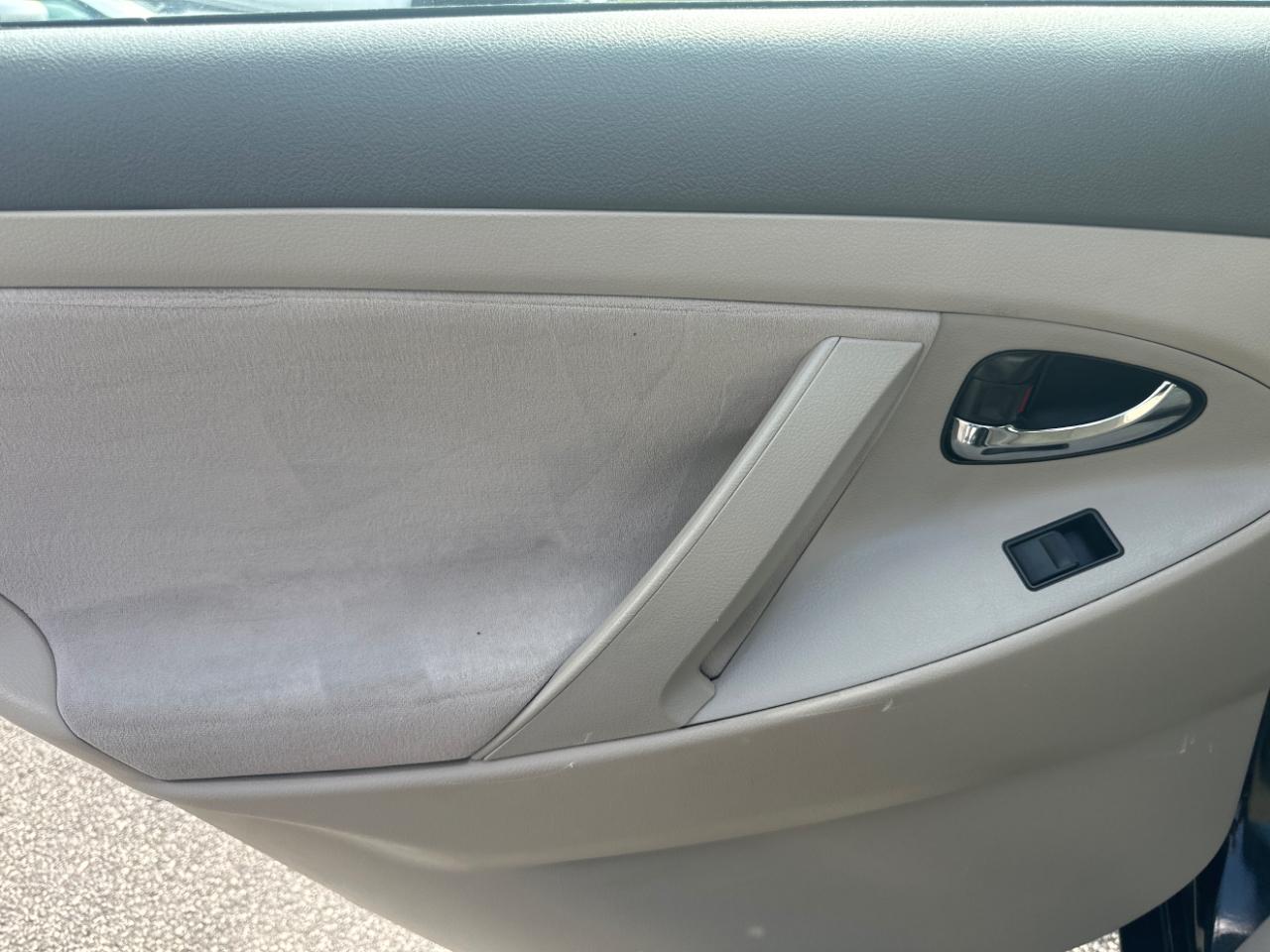 Toyota Camry XLE 2008