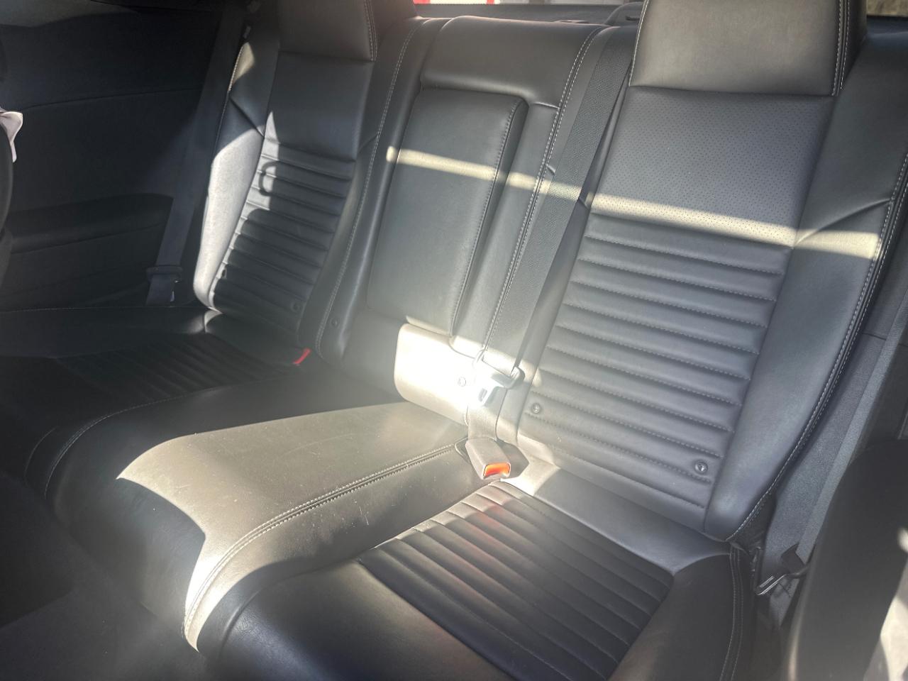 Dodge Challenger SXT 2014