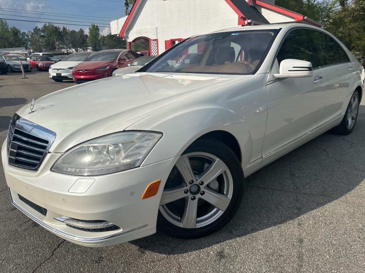 Mercedes-Benz S-Class S550 2011