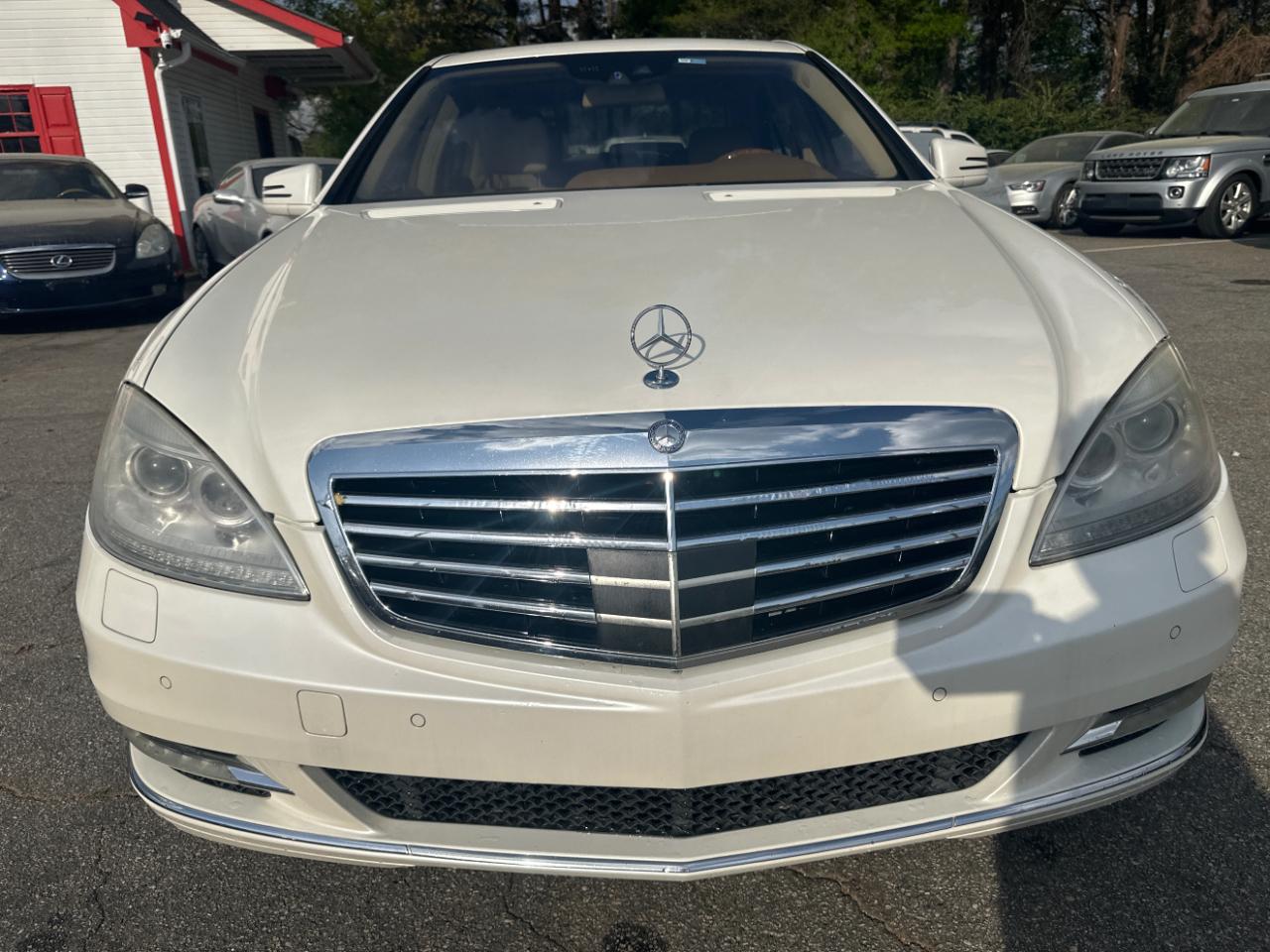 Mercedes-Benz S-Class S550 2011