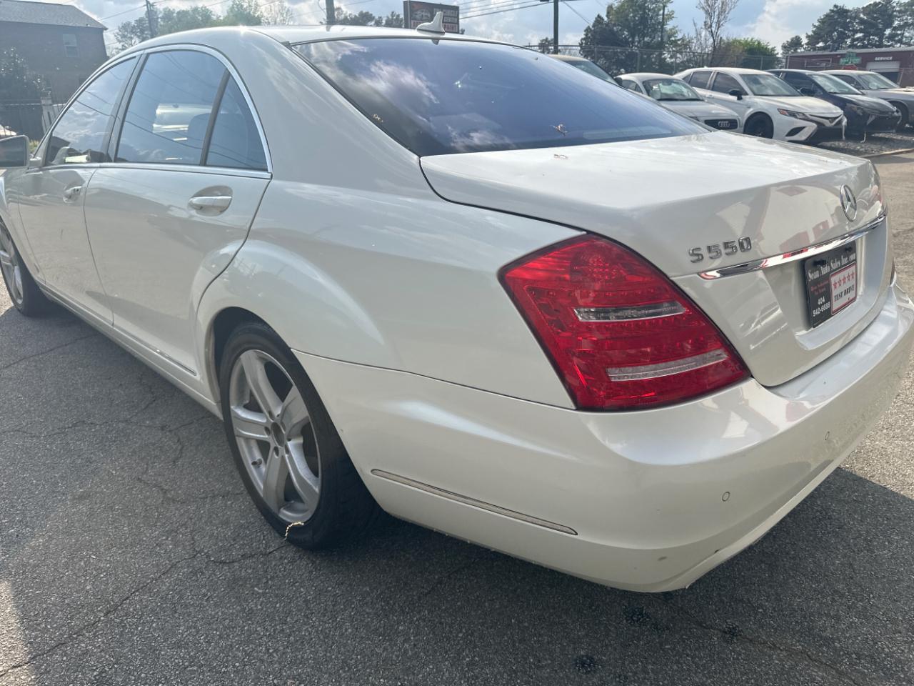 Mercedes-Benz S-Class S550 2011