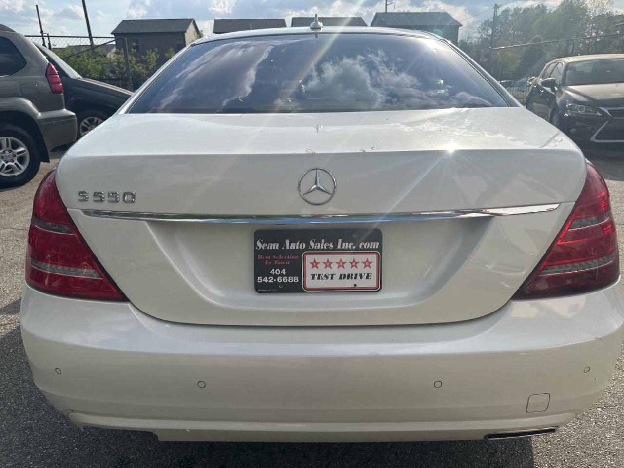 Mercedes-Benz S-Class S550 2011