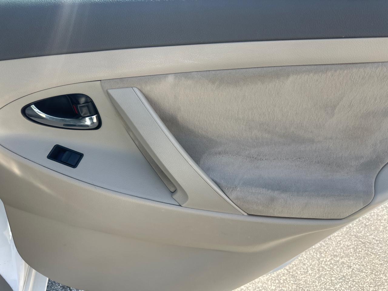 Toyota Camry CE 5-Spd AT 2007