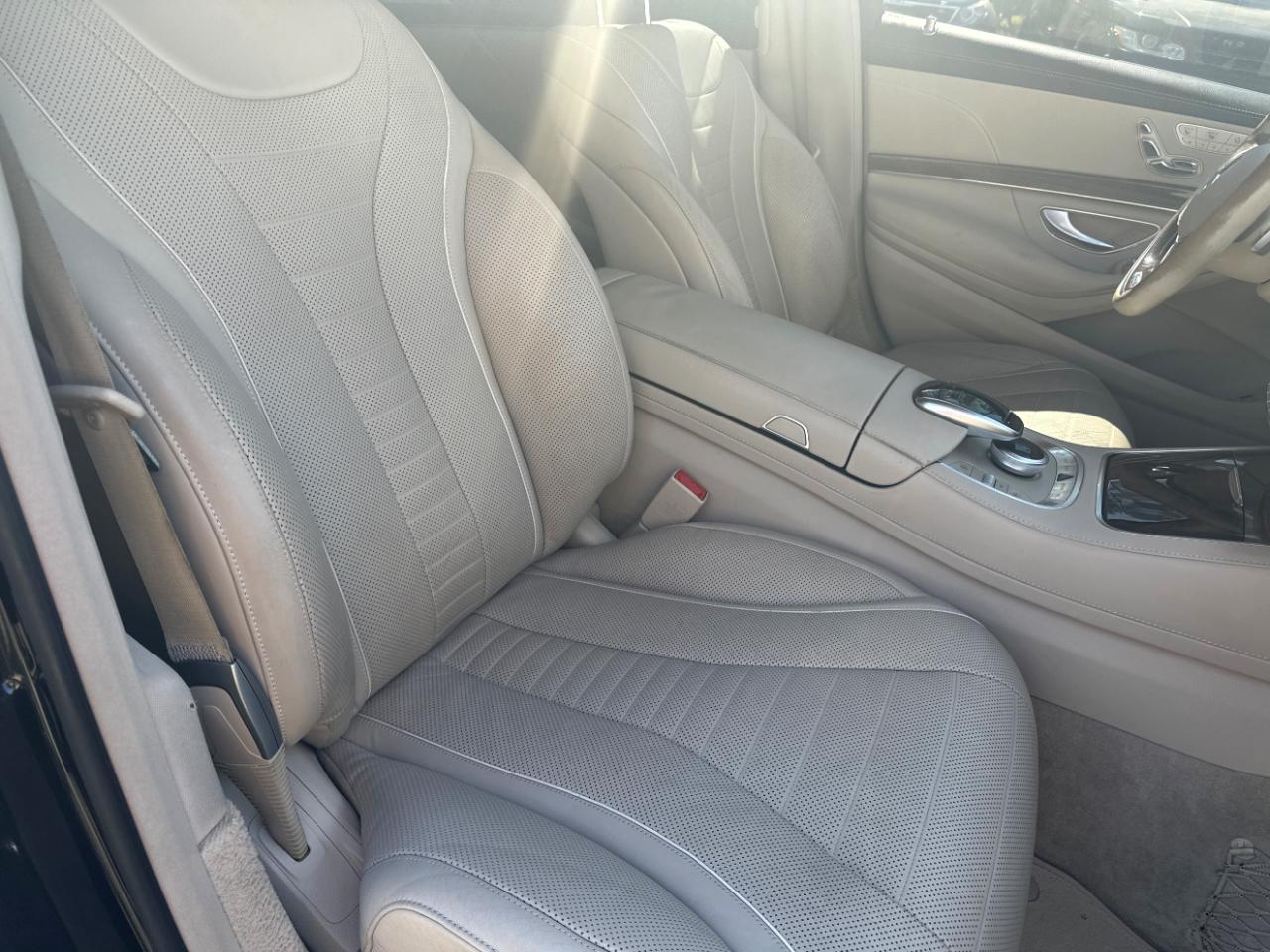 Mercedes-Benz S-Class S550 2015