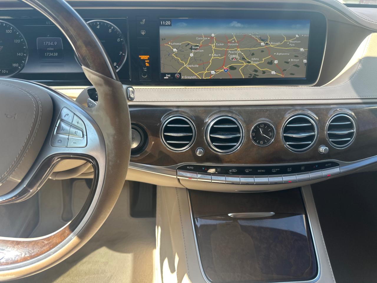 Mercedes-Benz S-Class S550 2015
