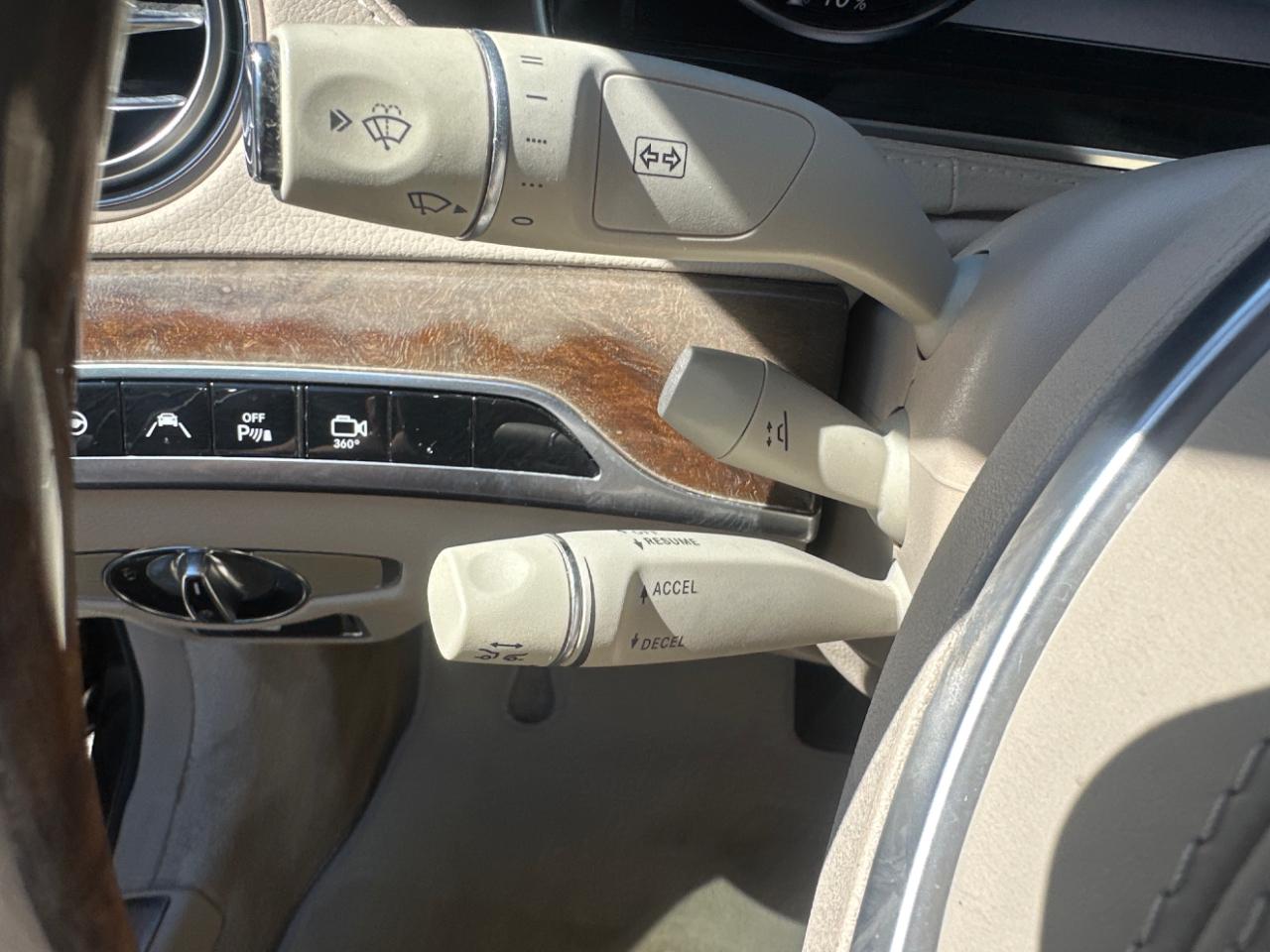 Mercedes-Benz S-Class S550 2015