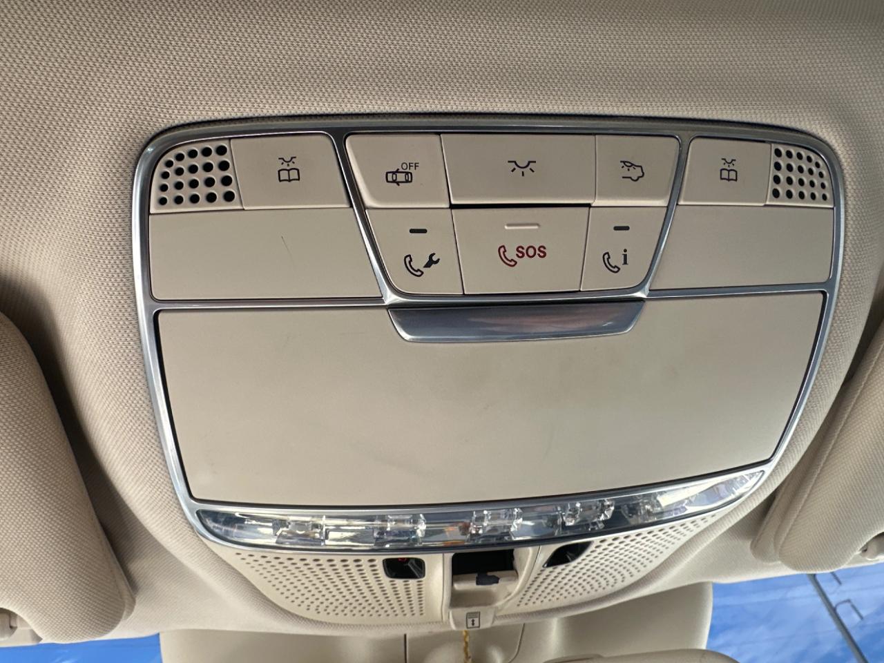 Mercedes-Benz S-Class S550 2015