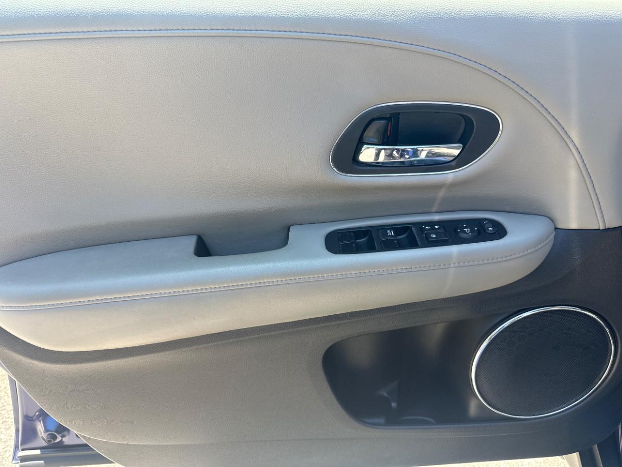 Honda HR-V EX-L w/Navigation CVT 2017