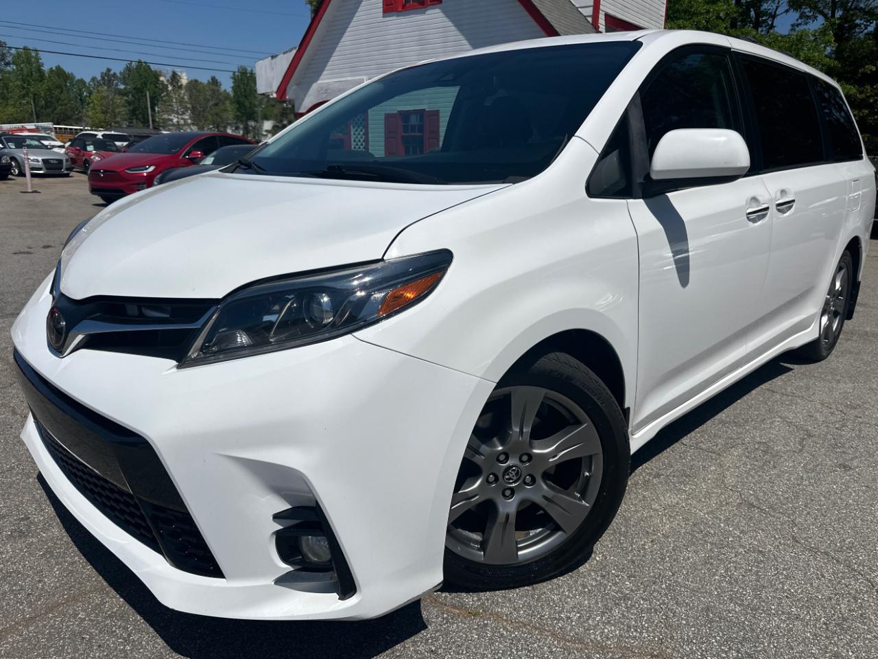 Toyota Sienna SE 8-Passenger 2018