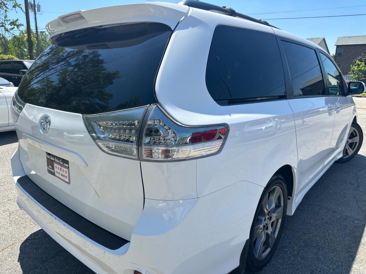 Toyota Sienna SE 8-Passenger 2018