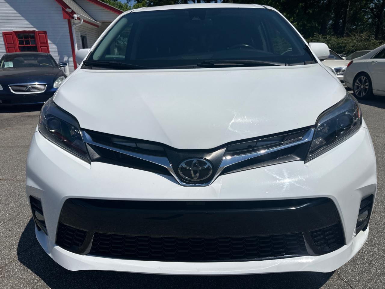 Toyota Sienna SE 8-Passenger 2018