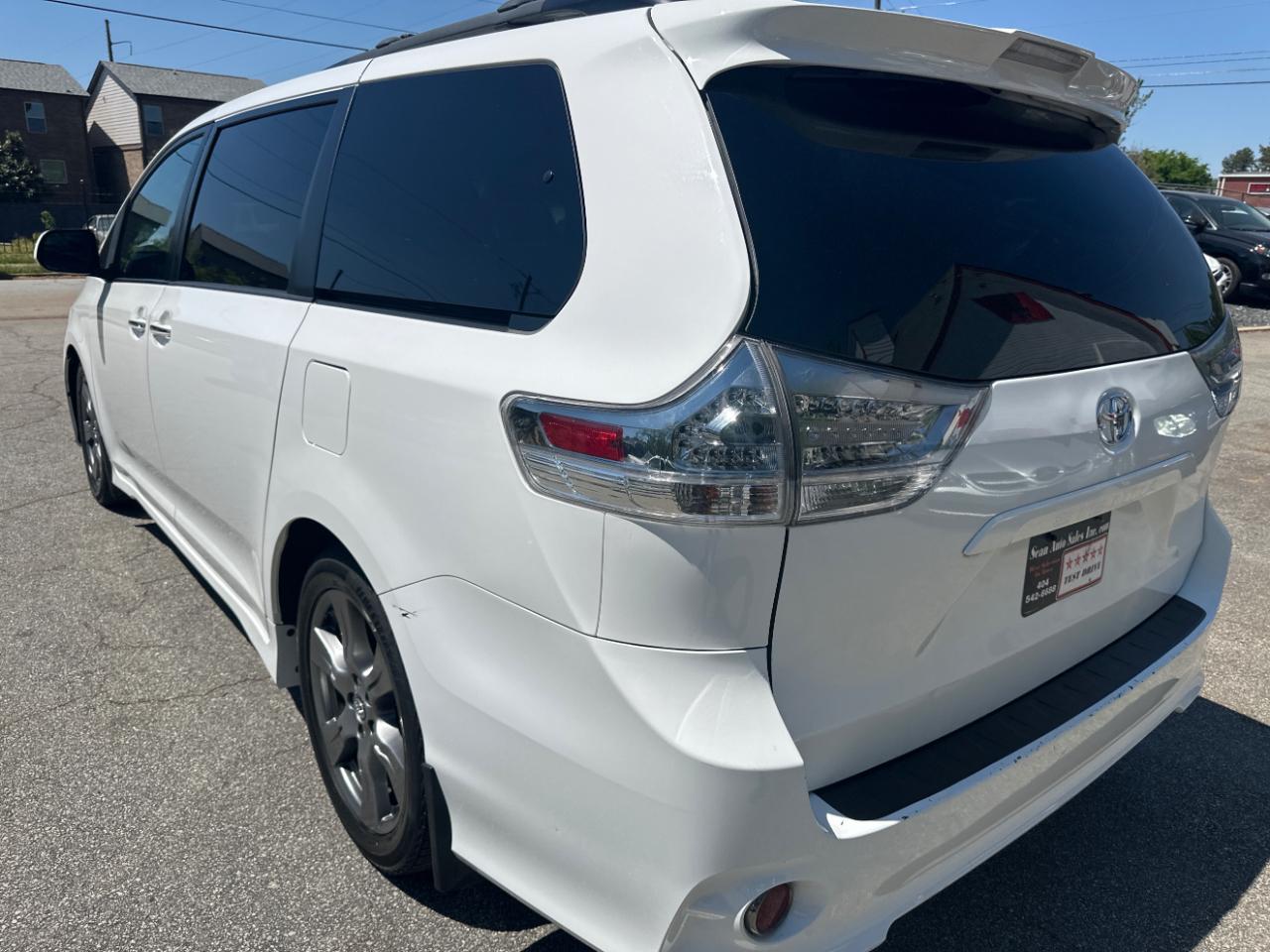 Toyota Sienna SE 8-Passenger 2018