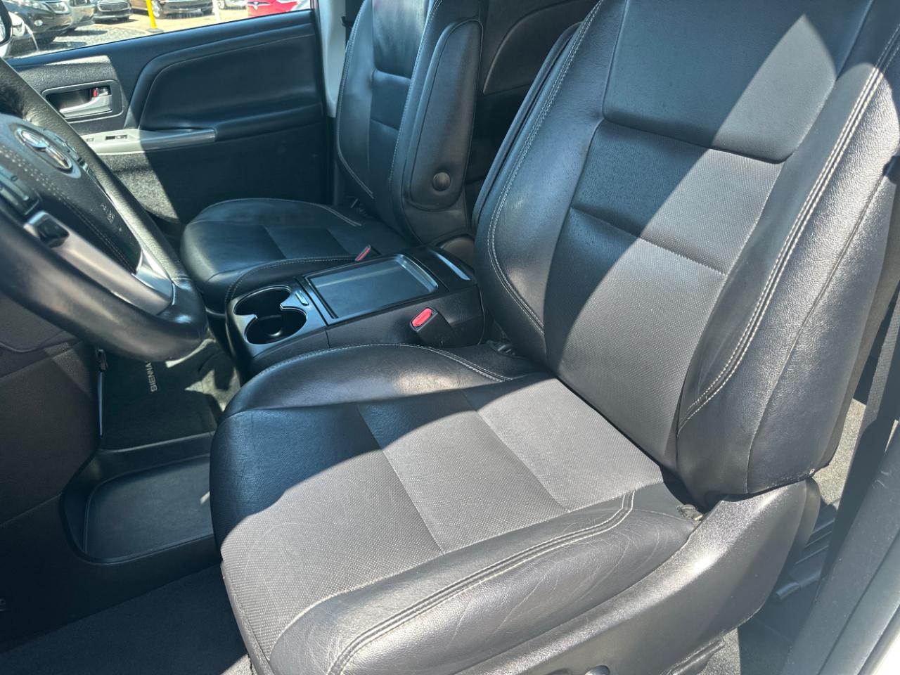 Toyota Sienna SE 8-Passenger 2018