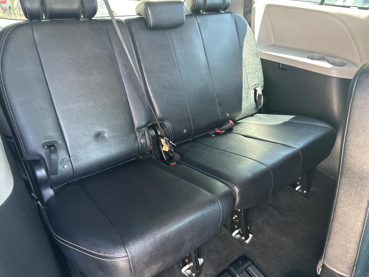 Toyota Sienna SE 8-Passenger 2018