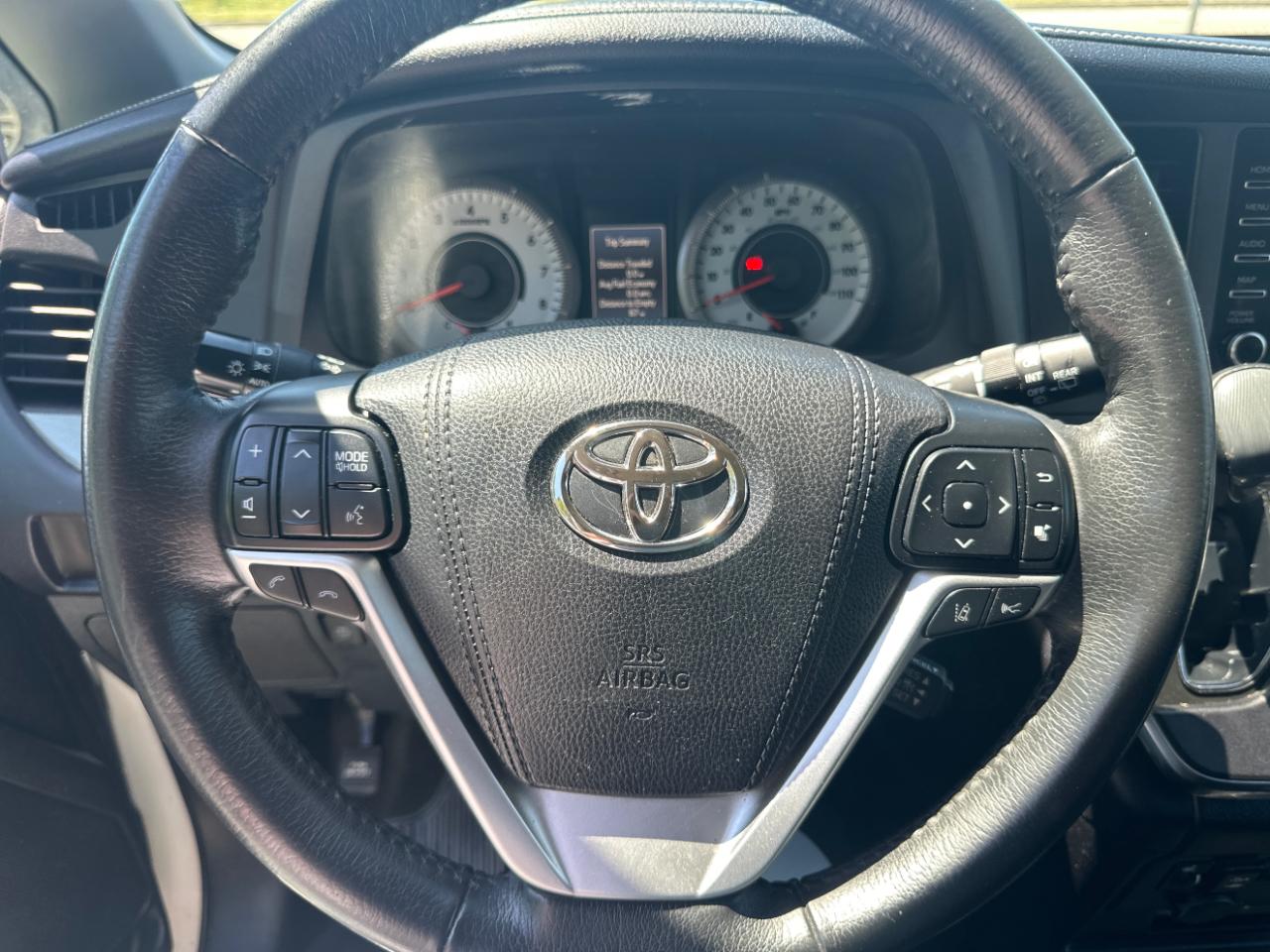 Toyota Sienna SE 8-Passenger 2018