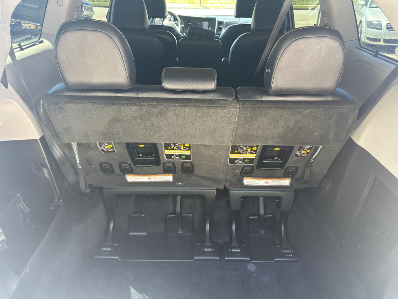 Toyota Sienna SE 8-Passenger 2018