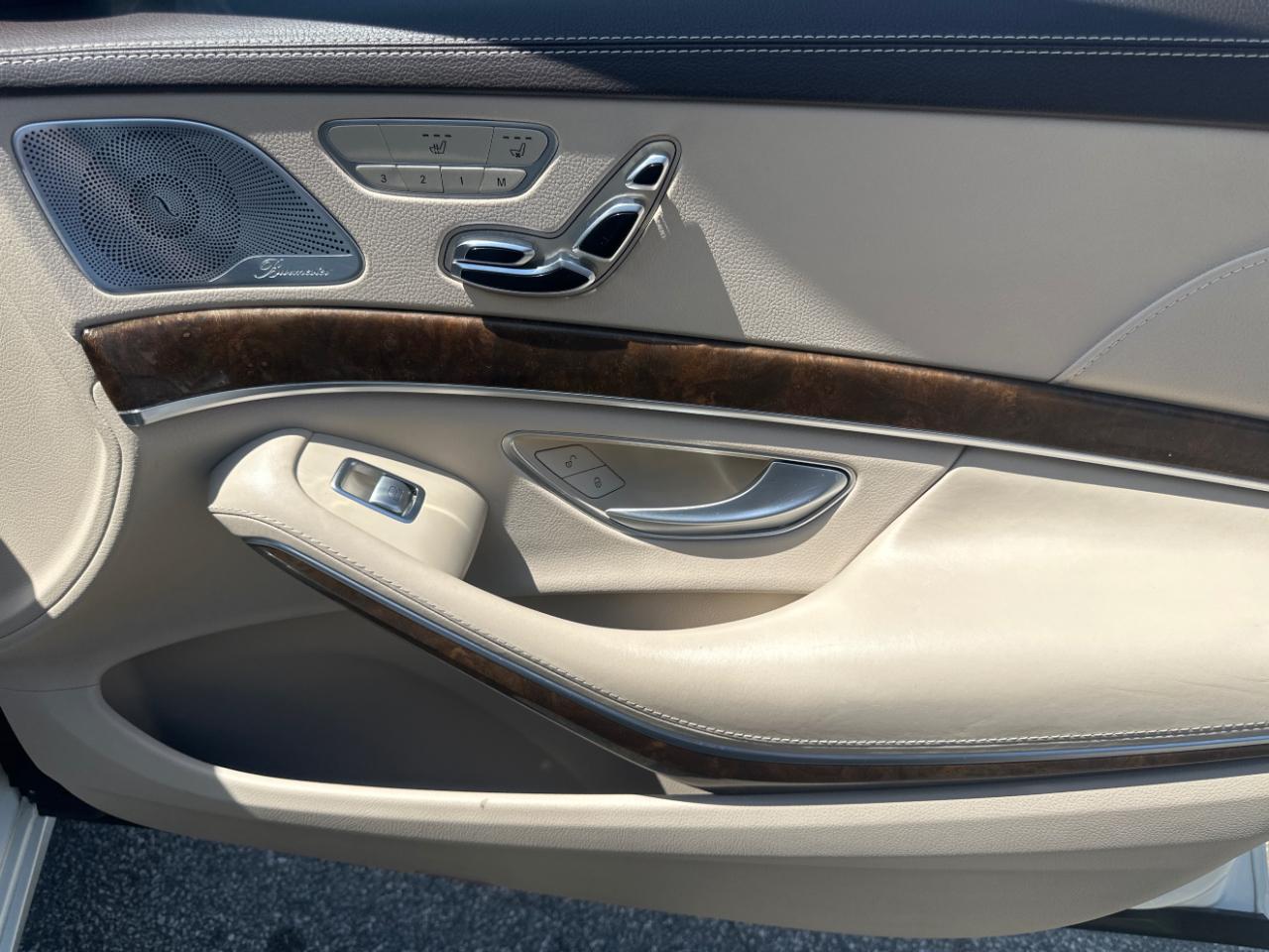 Mercedes-Benz S-Class S550 4MATIC 2015