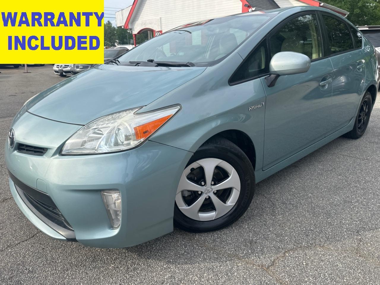 Toyota Prius Two 2015