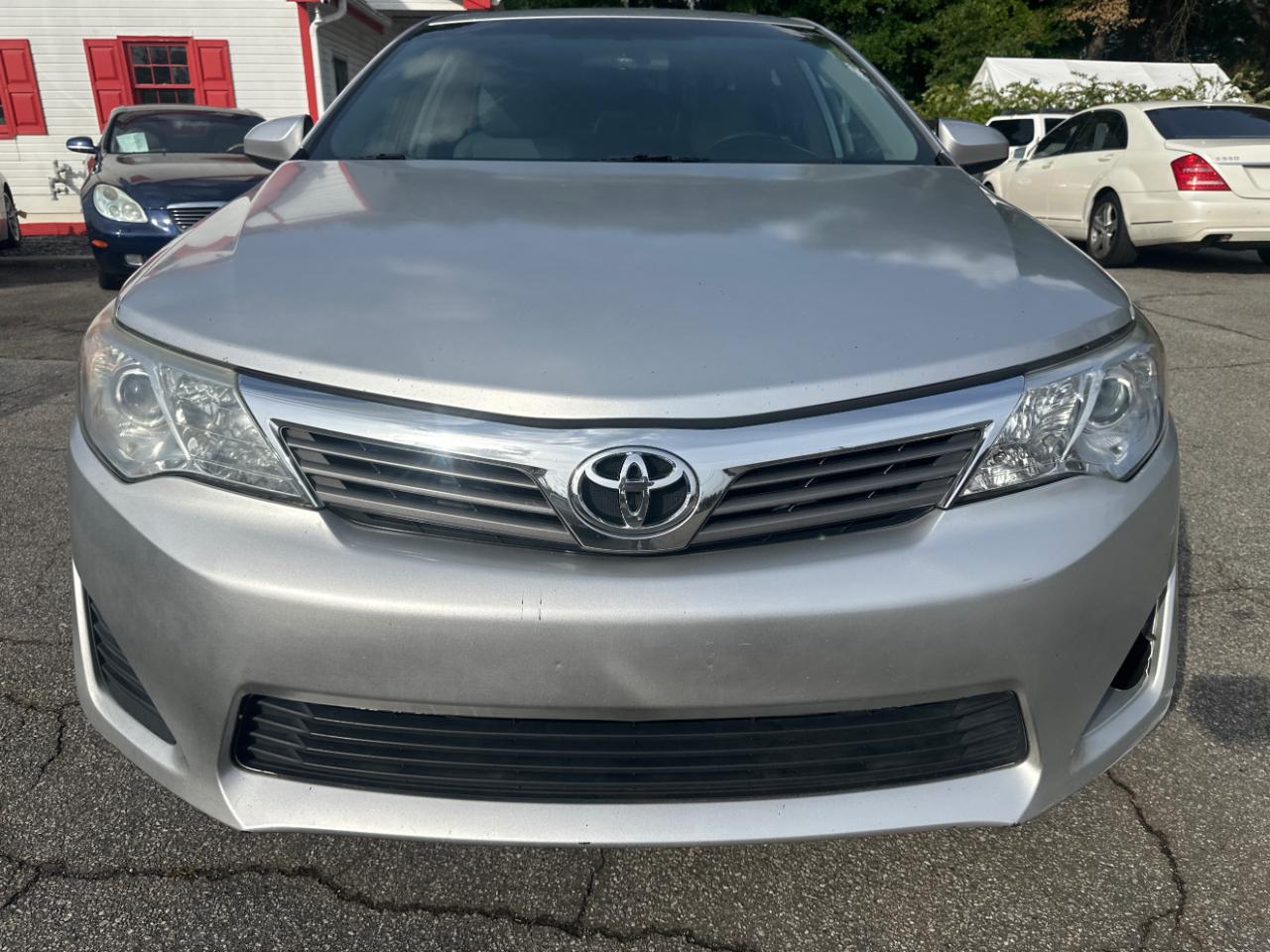 Toyota Camry L 2012