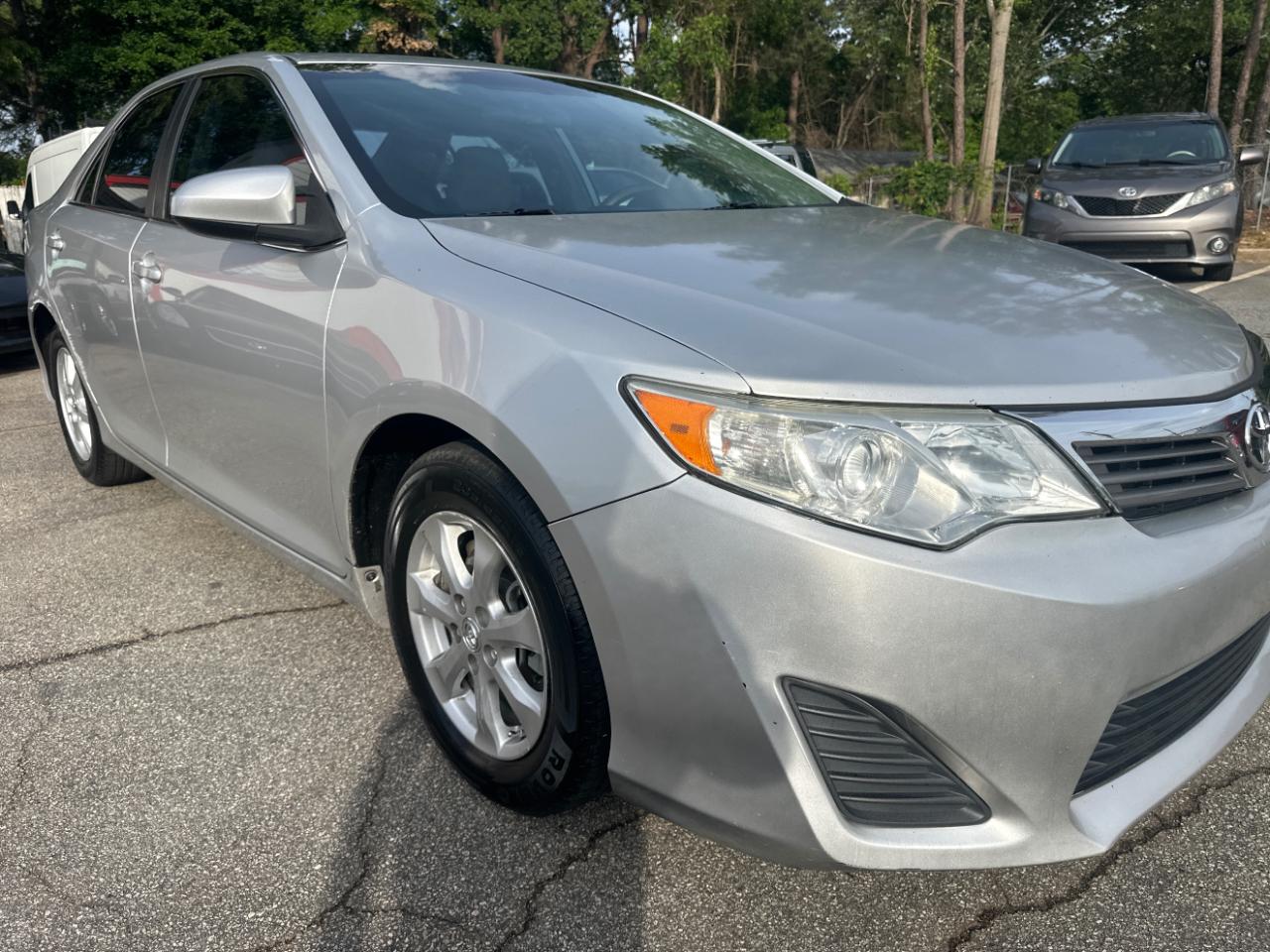 Toyota Camry L 2012