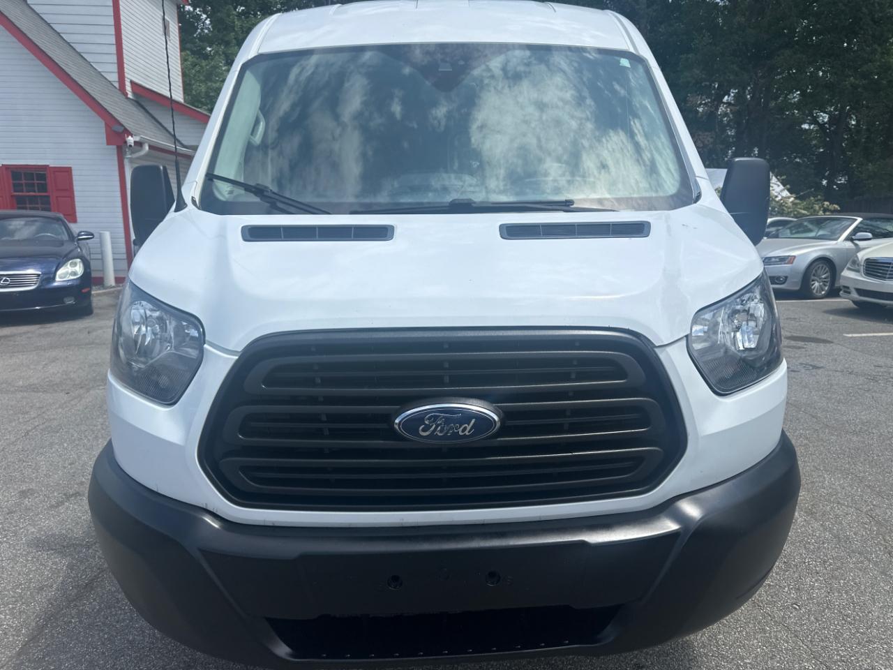 Ford Transit 150 Van Med. Roof w/Sliding Pass. 148-in. WB 2019