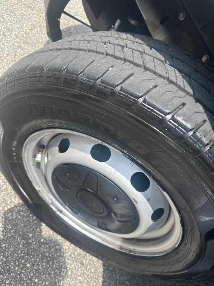 Ford Transit 150 Van Med. Roof w/Sliding Pass. 148-in. WB 2019