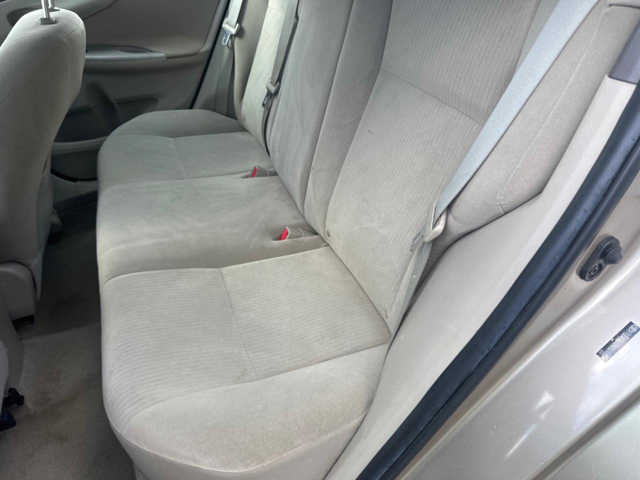 Toyota Corolla 4dr Sedan Auto 2010
