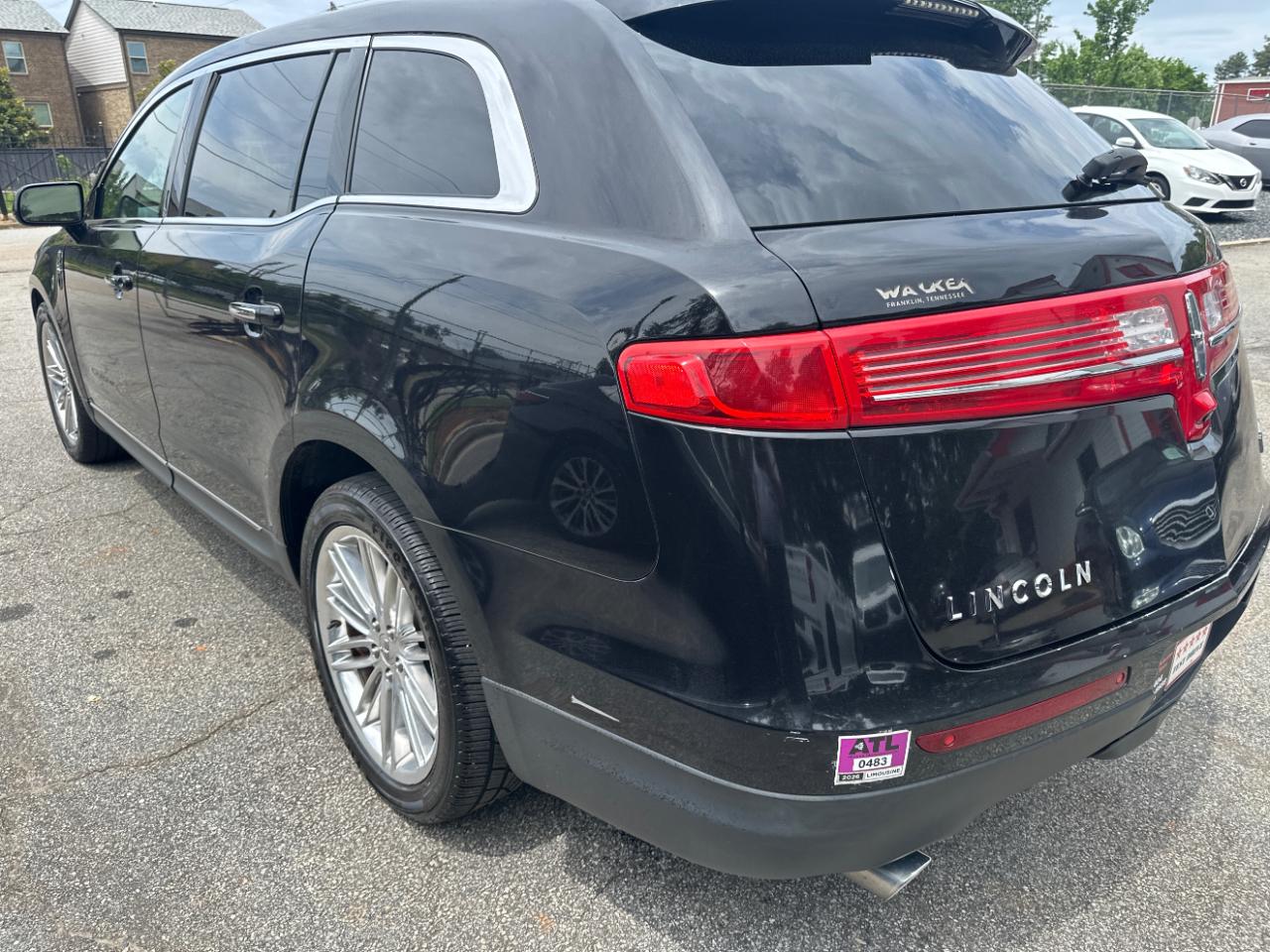 Lincoln MKT Reserve 2019