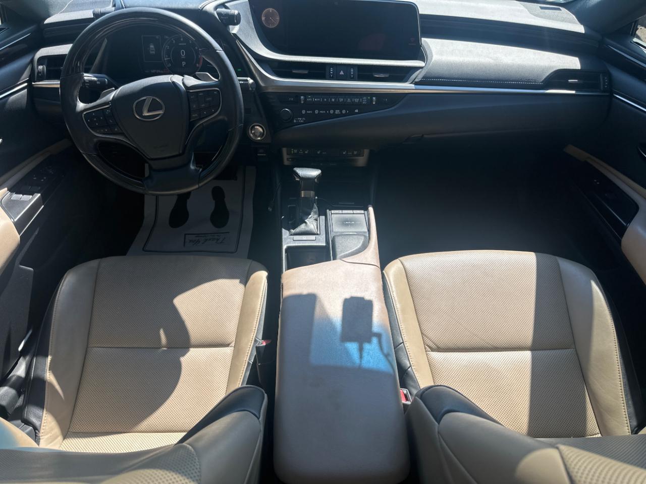 Lexus ES 350 Luxury 2019