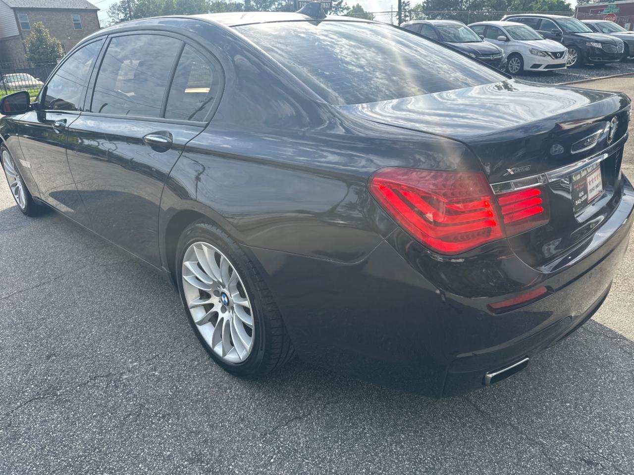 BMW 7-Series 750Li xDrive 2014