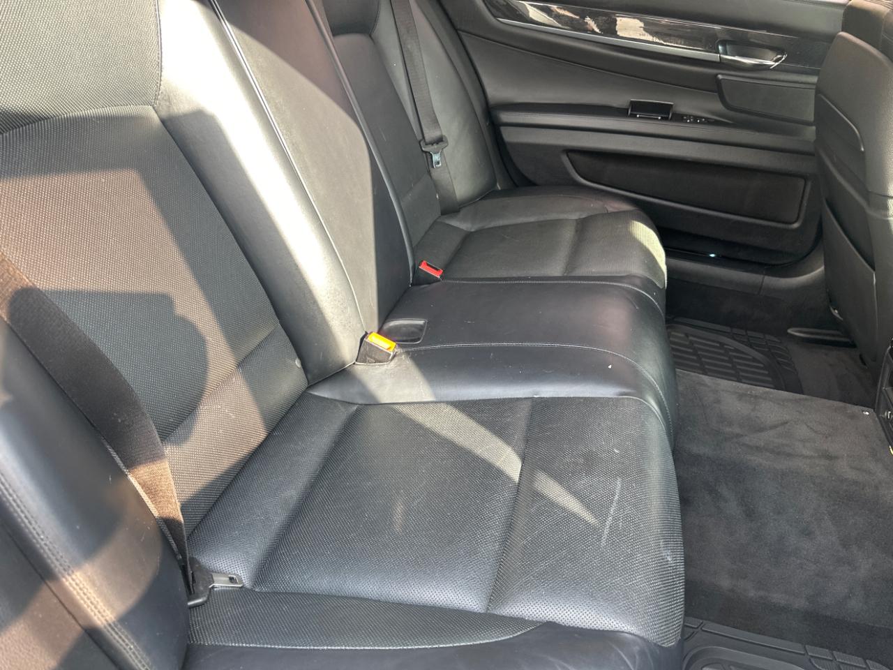 BMW 7-Series 750Li xDrive 2014