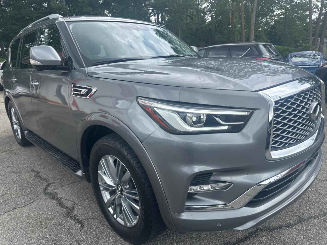 Infiniti QX80 LUXE 2021