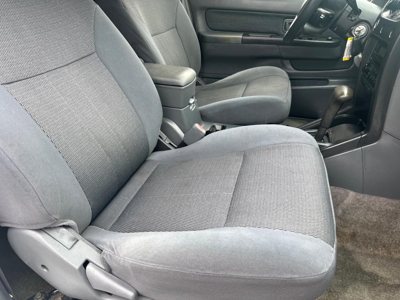 Nissan Frontier XE-V6 Crew Cab Long Bed 2WD 2004