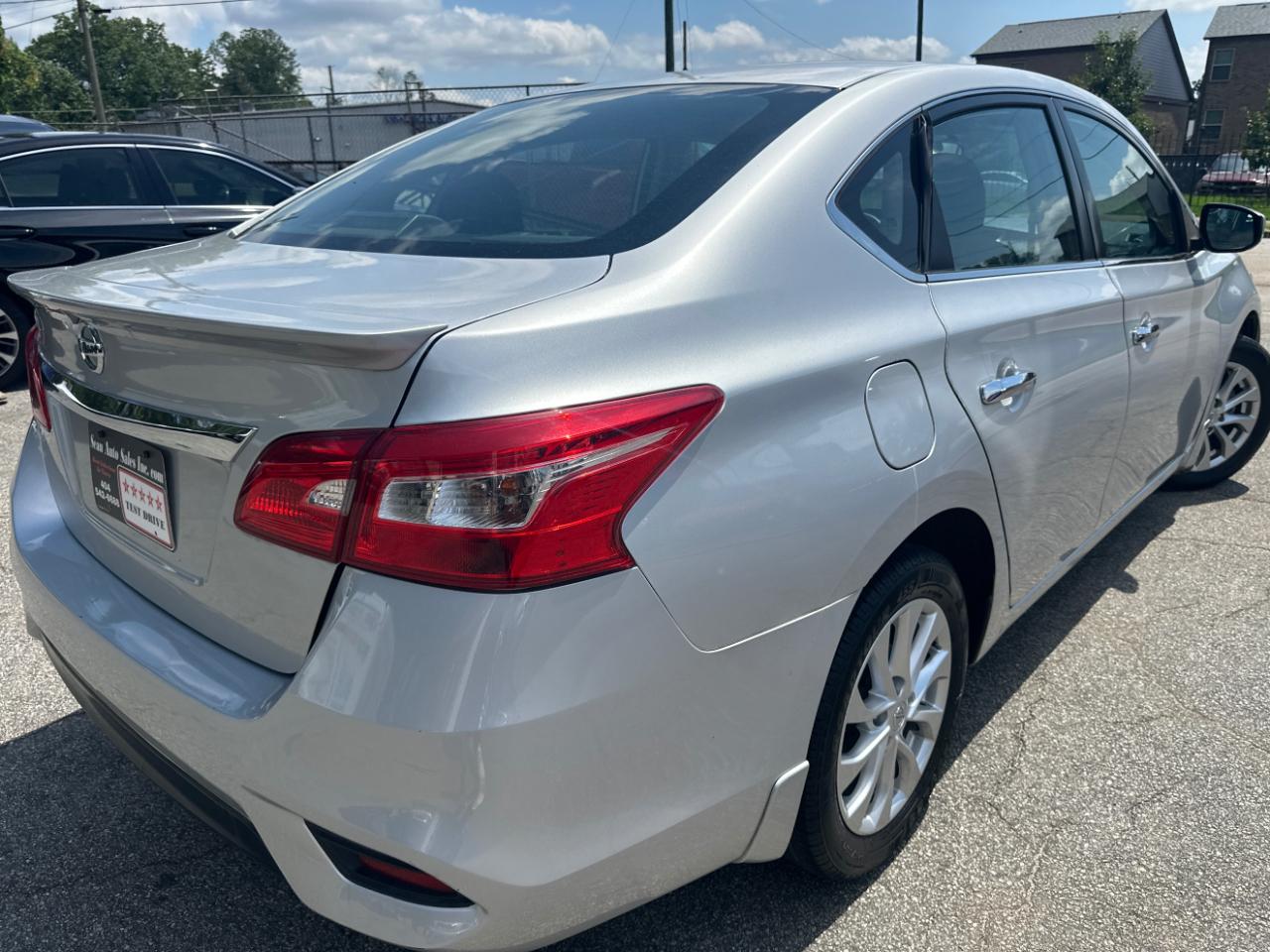 Nissan Sentra S CVT 2017