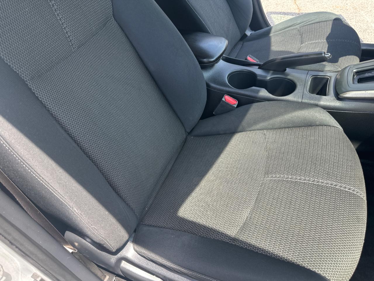 Nissan Sentra S CVT 2017