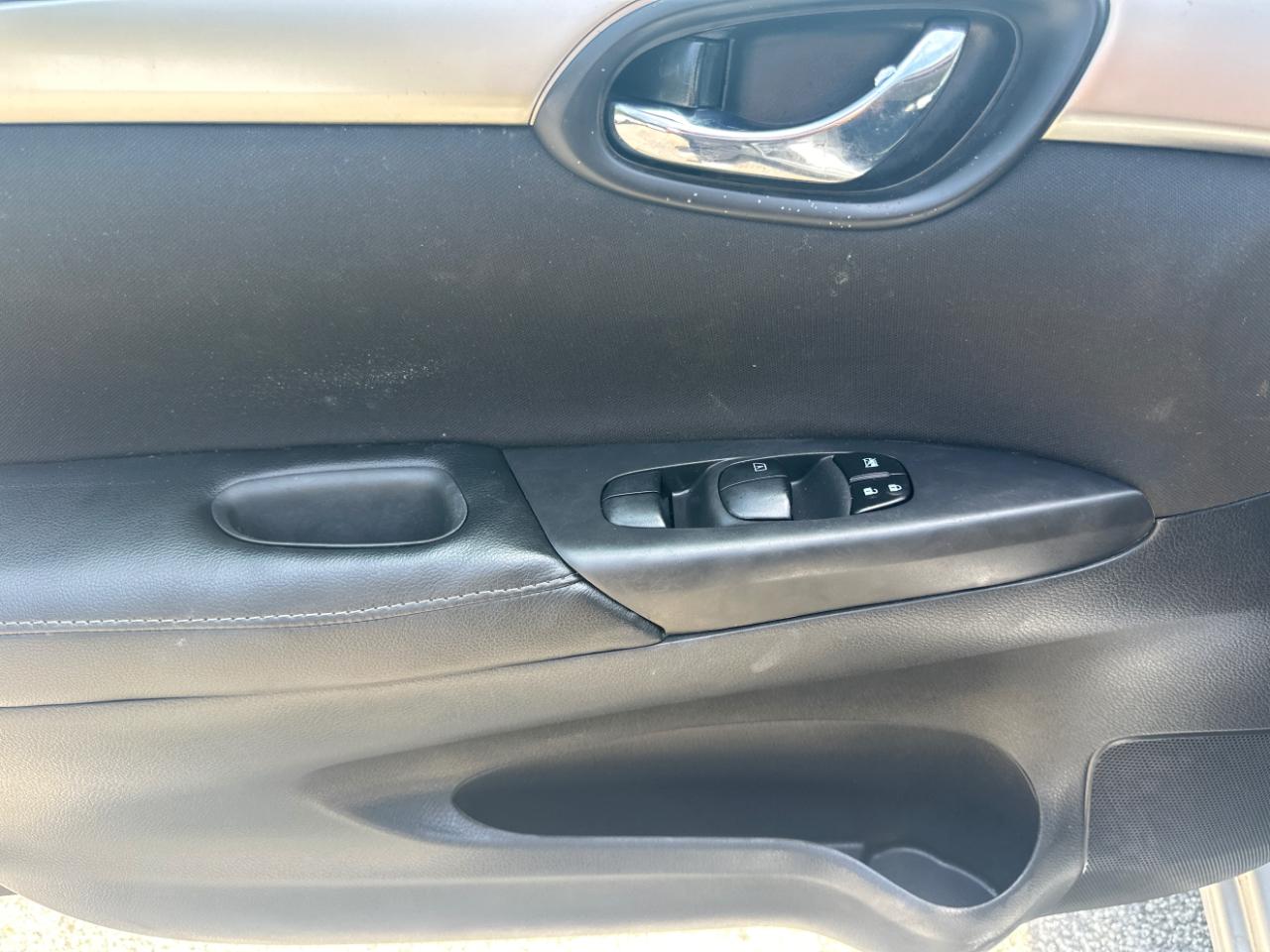 Nissan Sentra S CVT 2017
