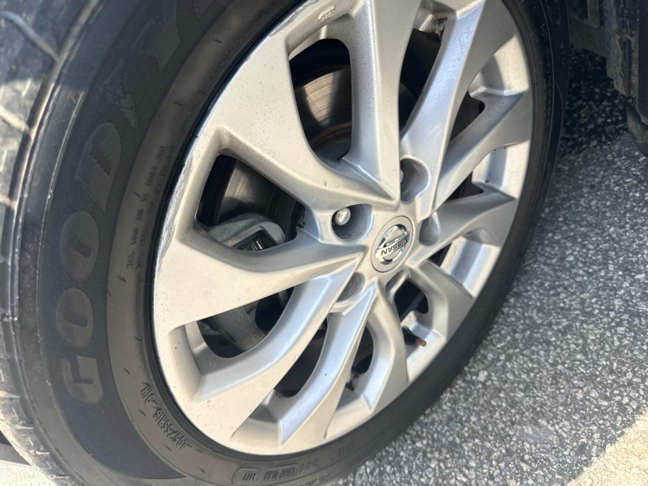 Nissan Sentra S CVT 2017