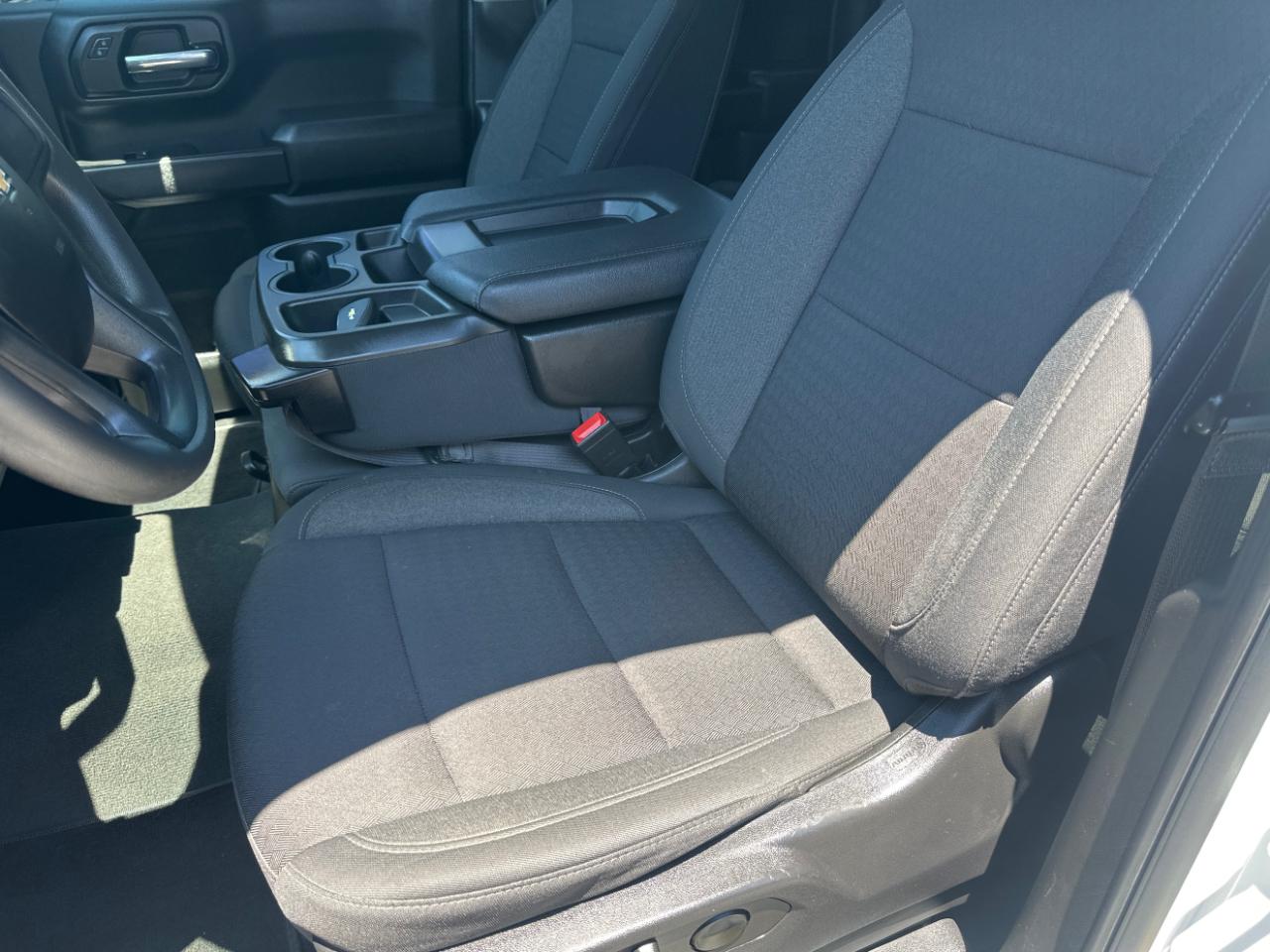 Chevrolet Silverado 1500 Custom Double Cab 2WD 2023