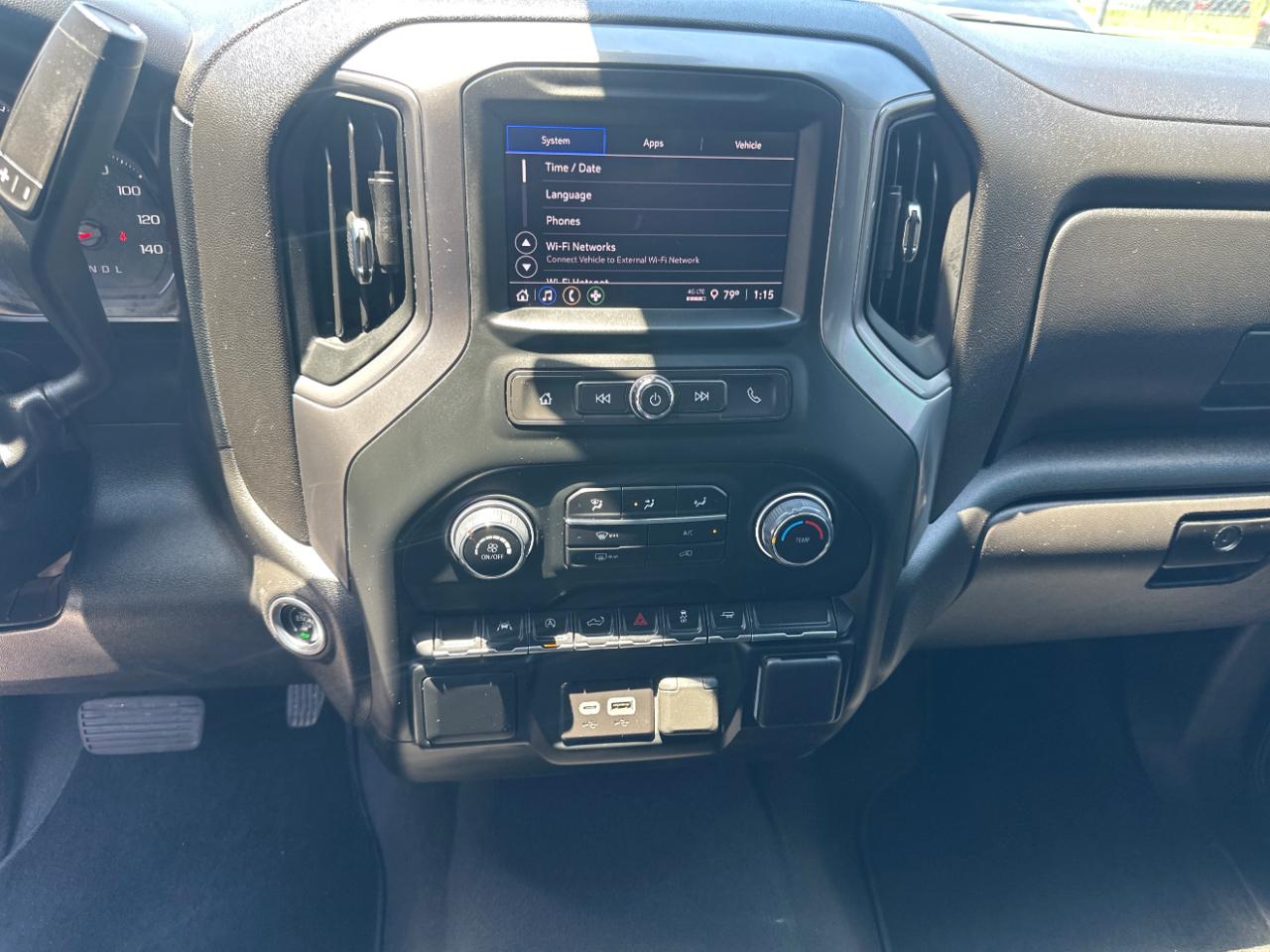 Chevrolet Silverado 1500 Custom Double Cab 2WD 2023