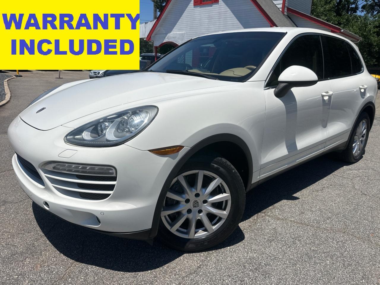 Porsche Cayenne Base 2012