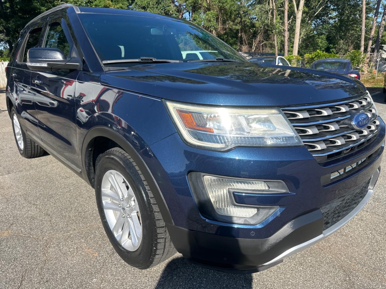 Ford Explorer XLT FWD 2017