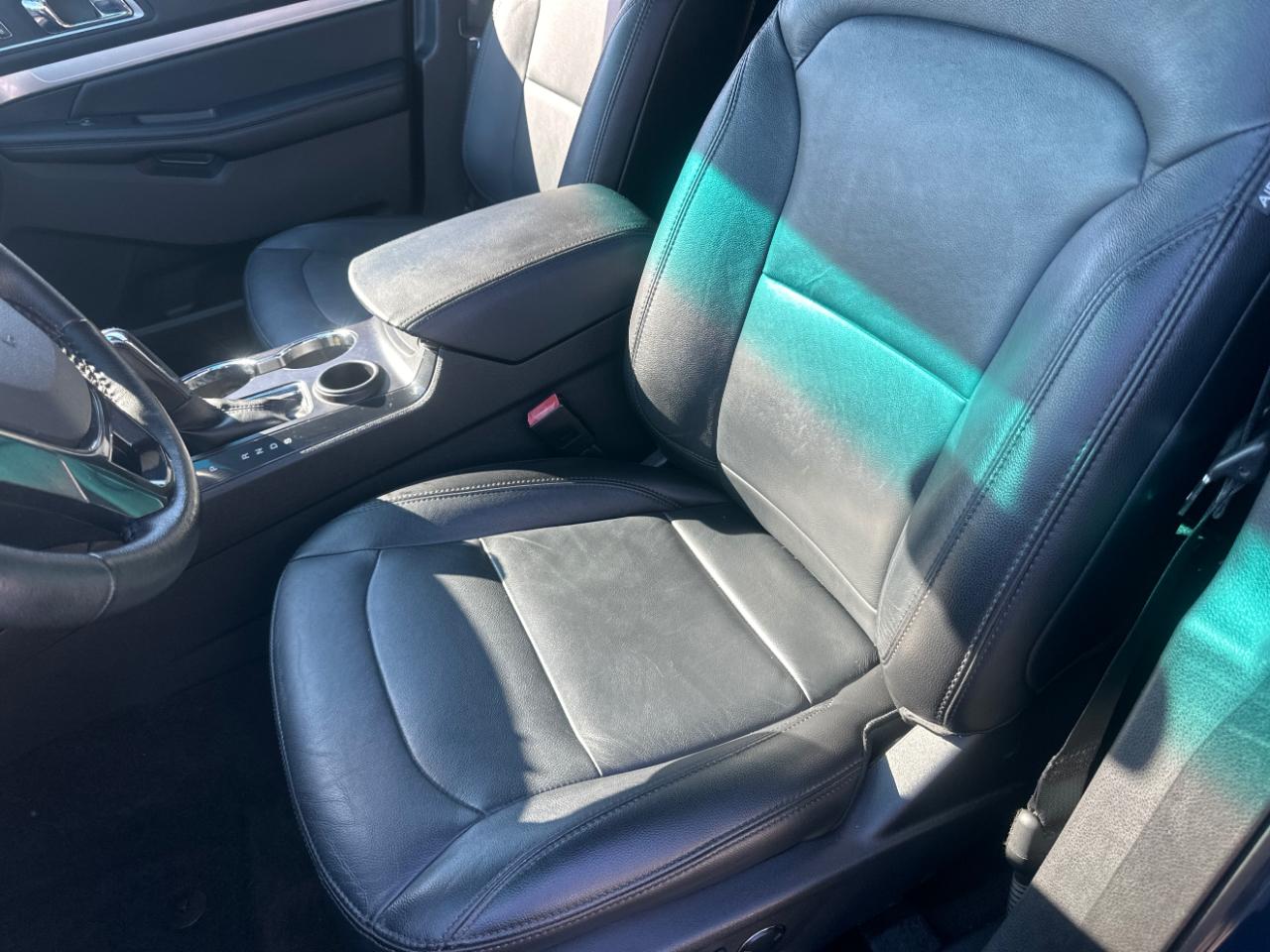 Ford Explorer XLT FWD 2017