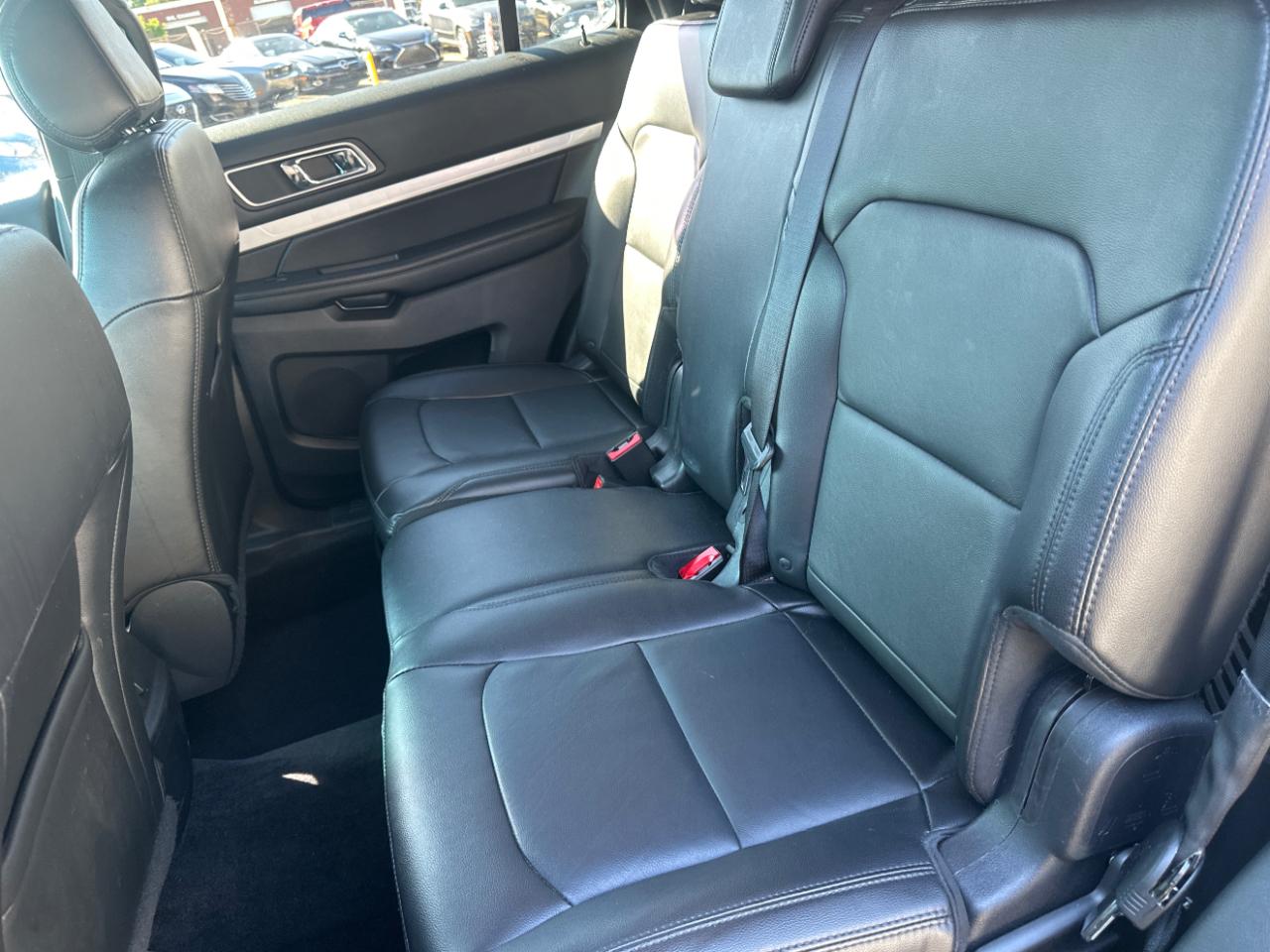 Ford Explorer XLT FWD 2017