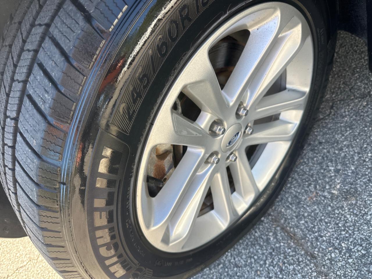 Ford Explorer XLT FWD 2017