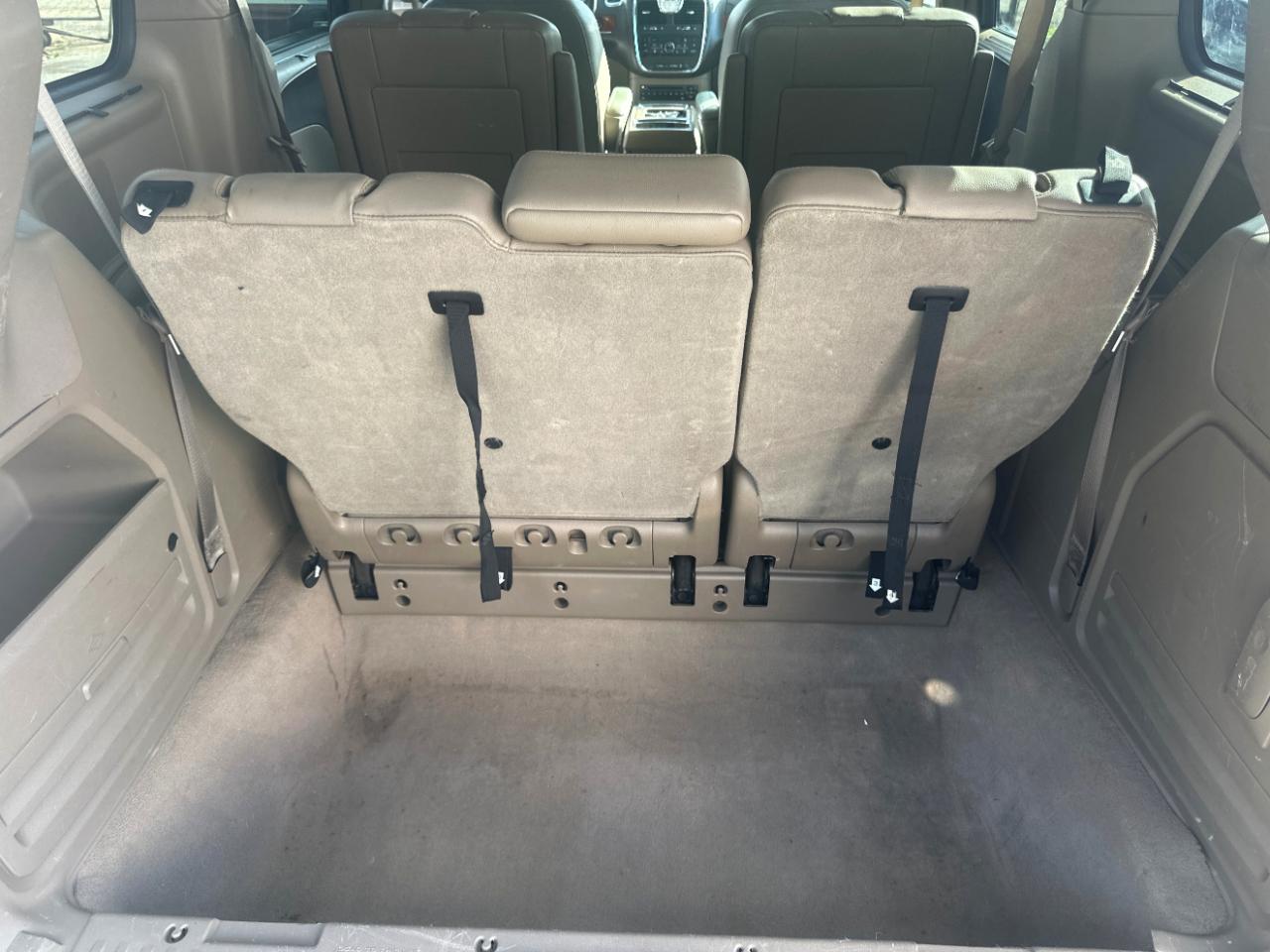 Chrysler Town & Country 4dr Wgn Touring-L 2013