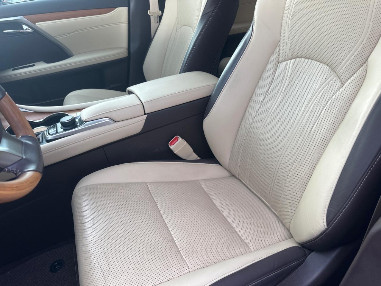 Lexus RX RX 350 FWD 2017