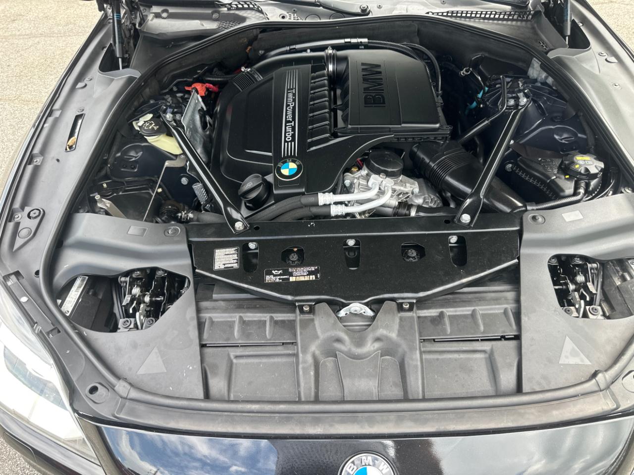 BMW 6 Series 4dr Sdn 640i RWD Gran Coupe 2015