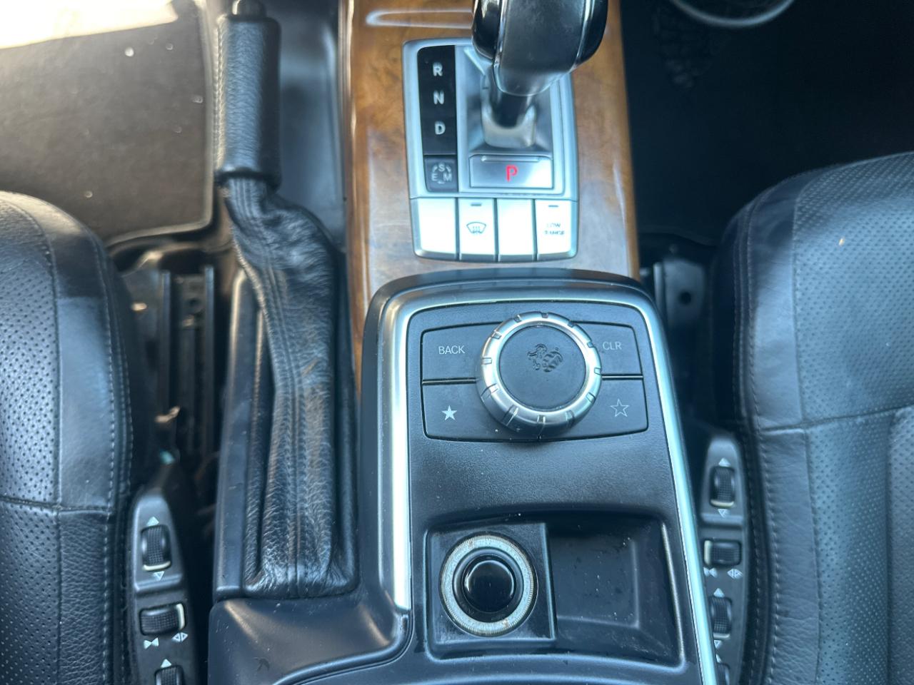 Mercedes-Benz G-Class 4MATIC 4dr G 550 2014